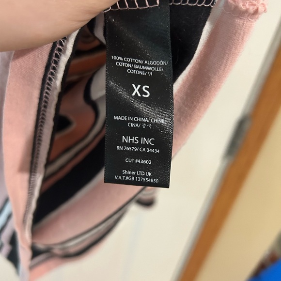 Y2K Santa Cruz Skateboards Striped Long Sleeve Ringer Tee XS black pink grunge - Picture 3 of 9